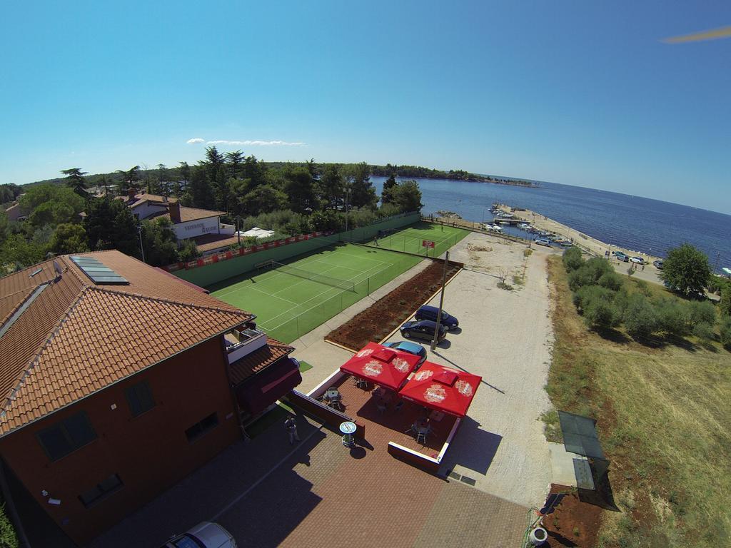 Villa Egida Capris Lovrečica エクステリア 写真